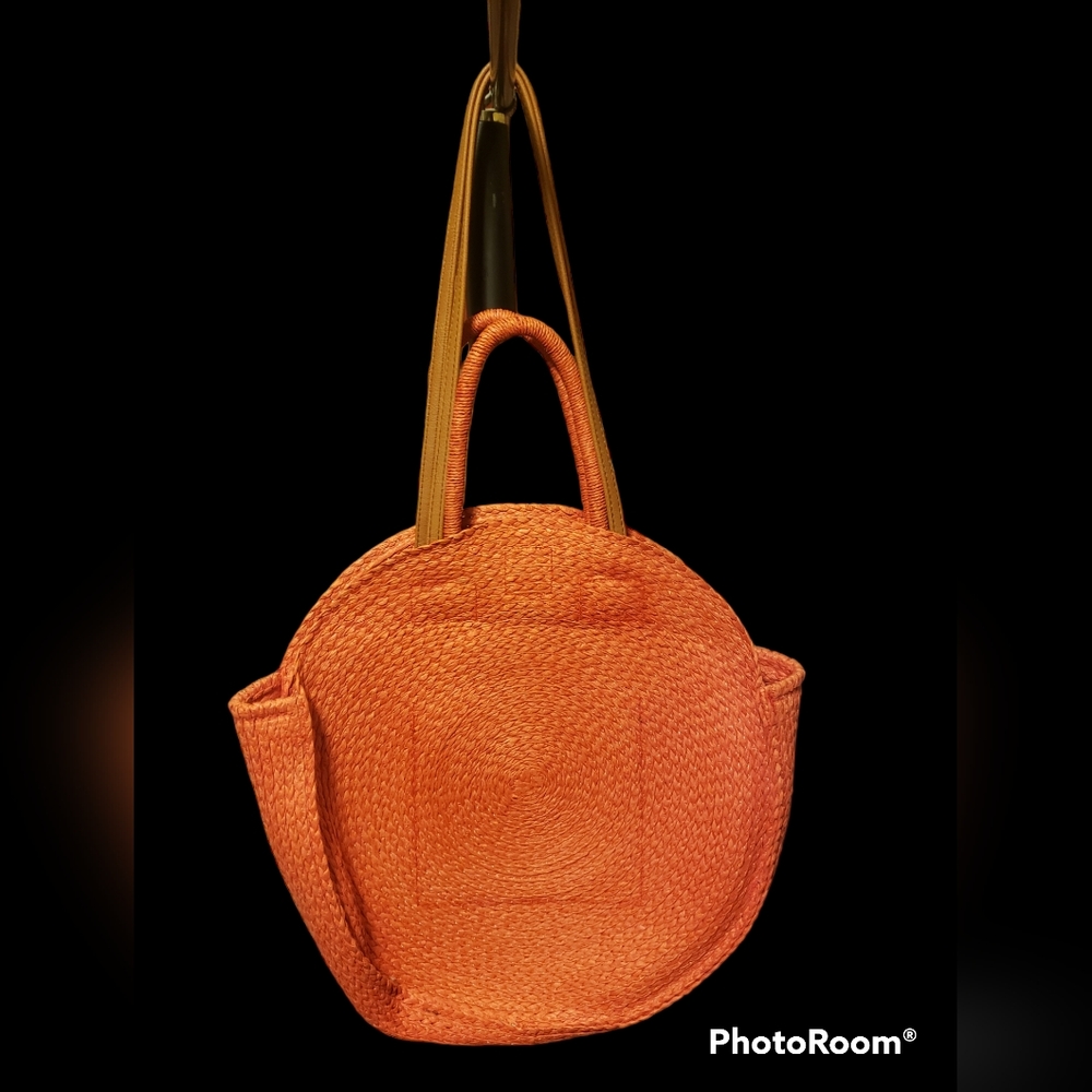 NWOT Orange straw raffia purse with handles and crossbody strap